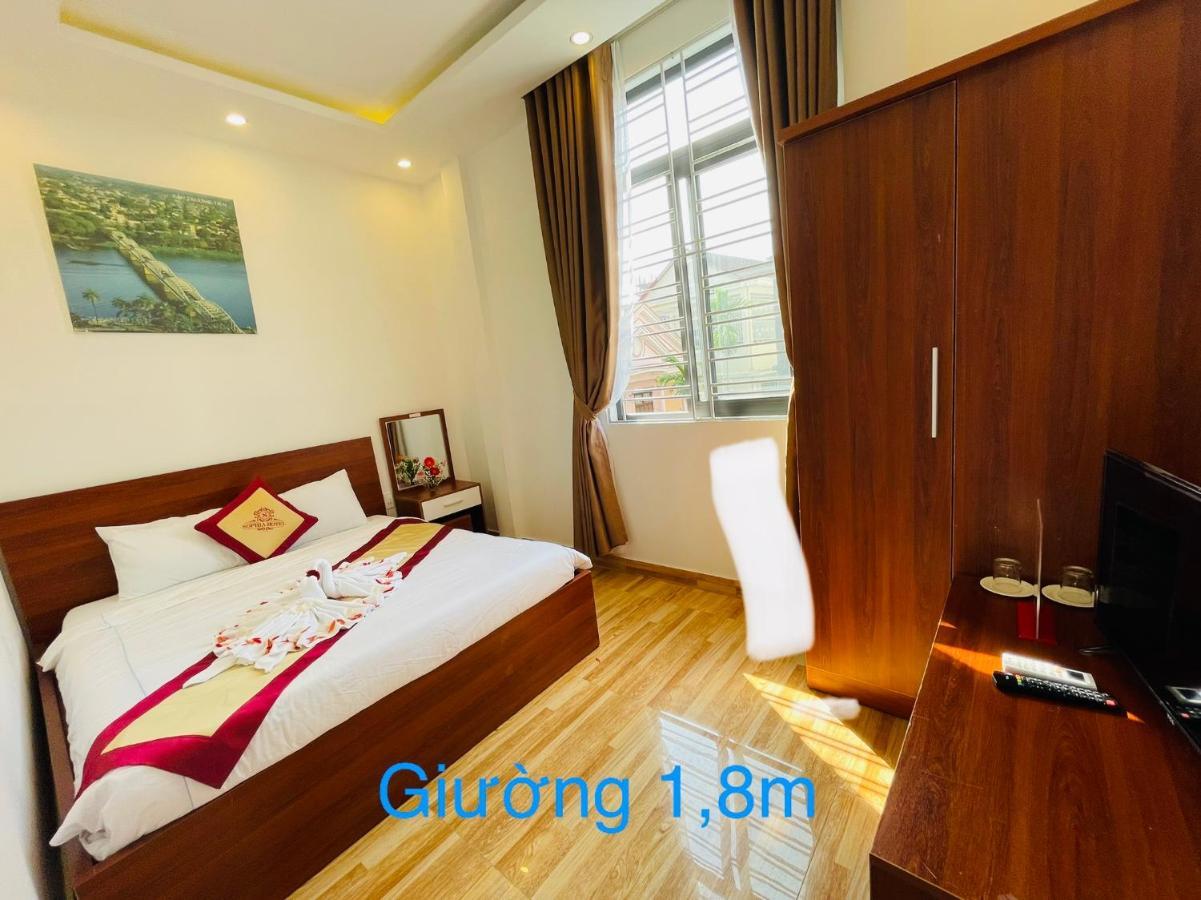 Sapphire Hotel Hue Buitenkant foto