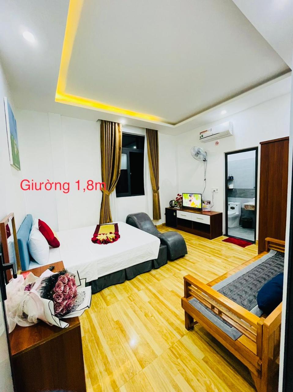 Sapphire Hotel Hue Buitenkant foto