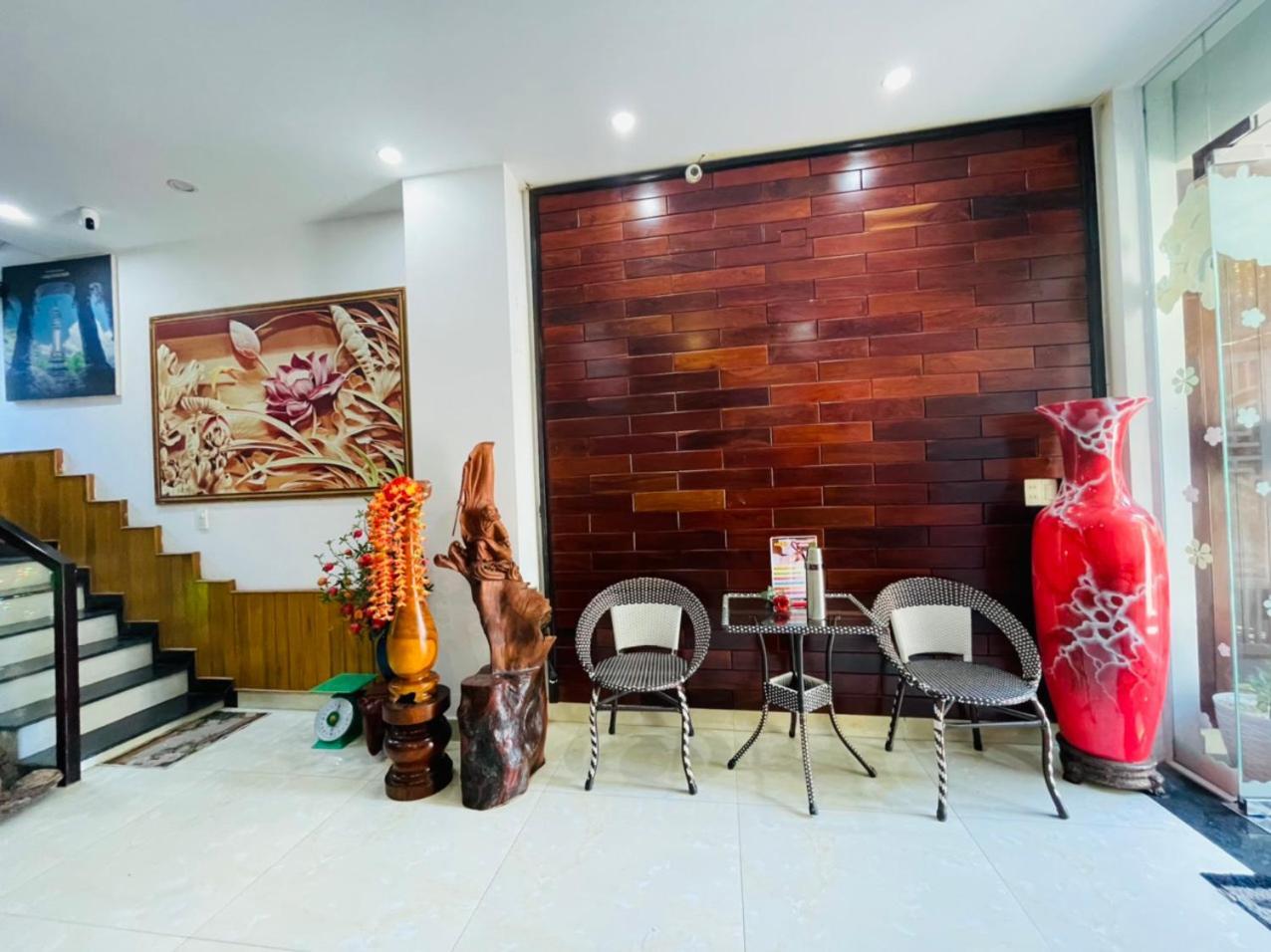 Sapphire Hotel Hue Buitenkant foto