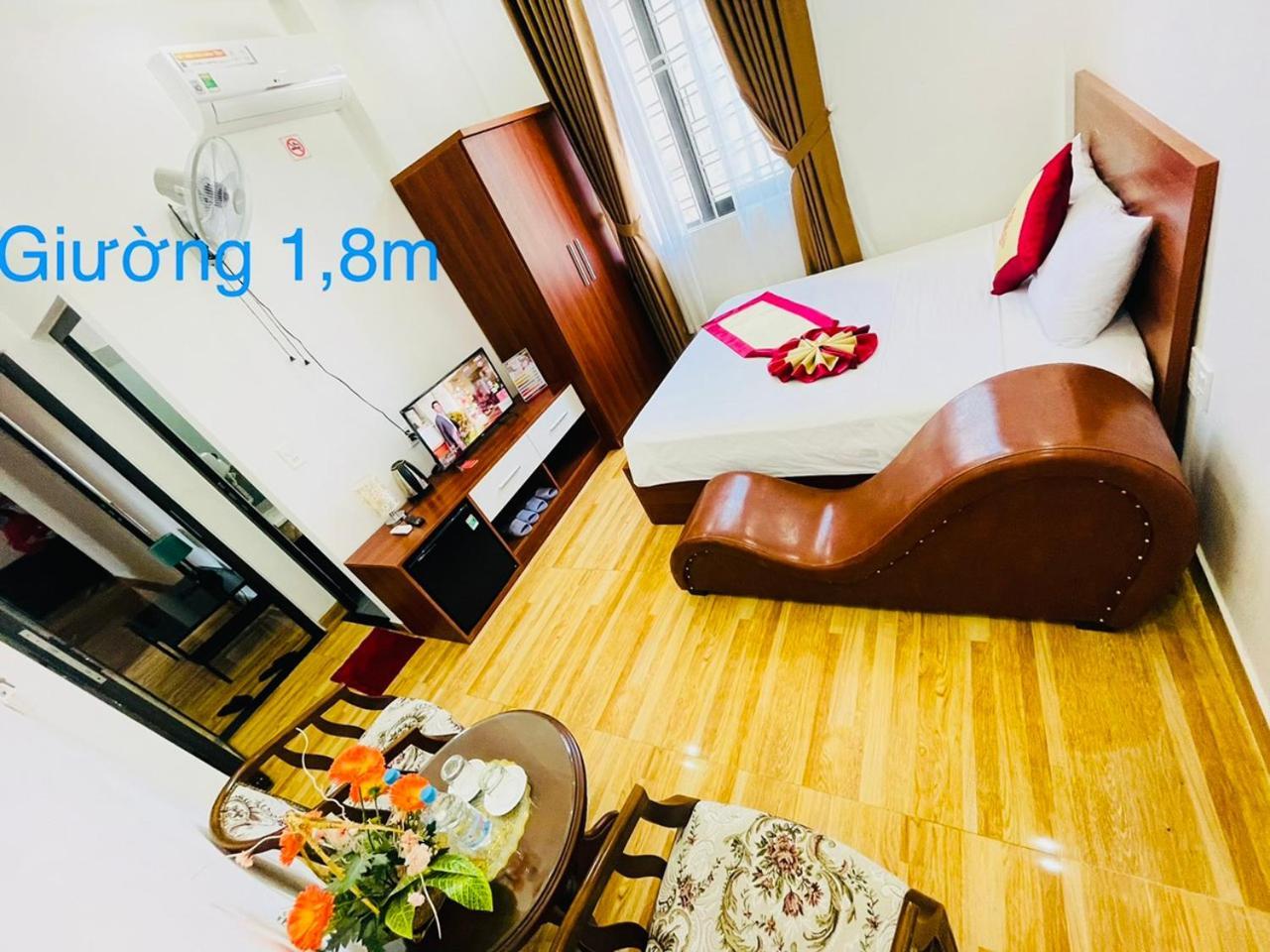 Sapphire Hotel Hue Buitenkant foto